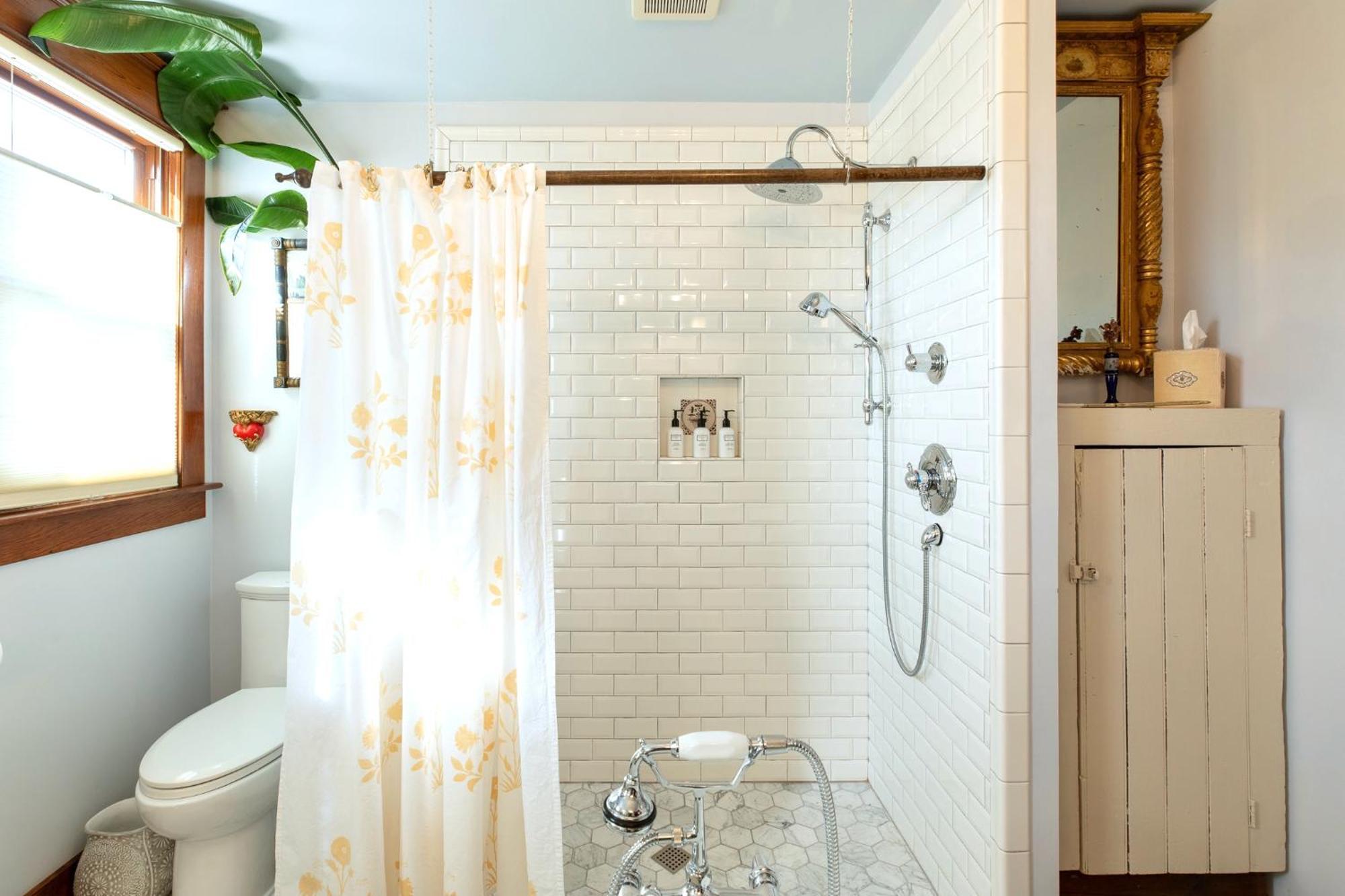 Palazzo - Luxury Pool, Hot Tub, And Sauna Hudson